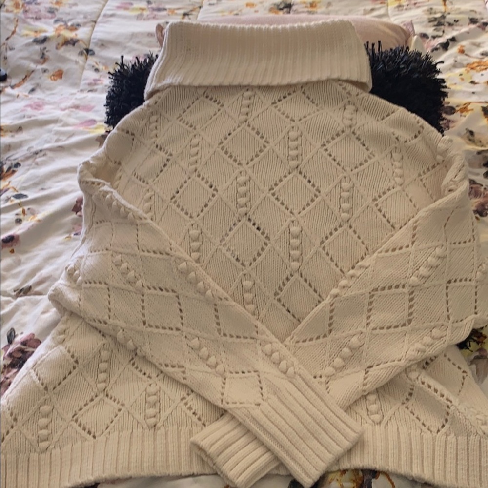 Crop style knit sweater